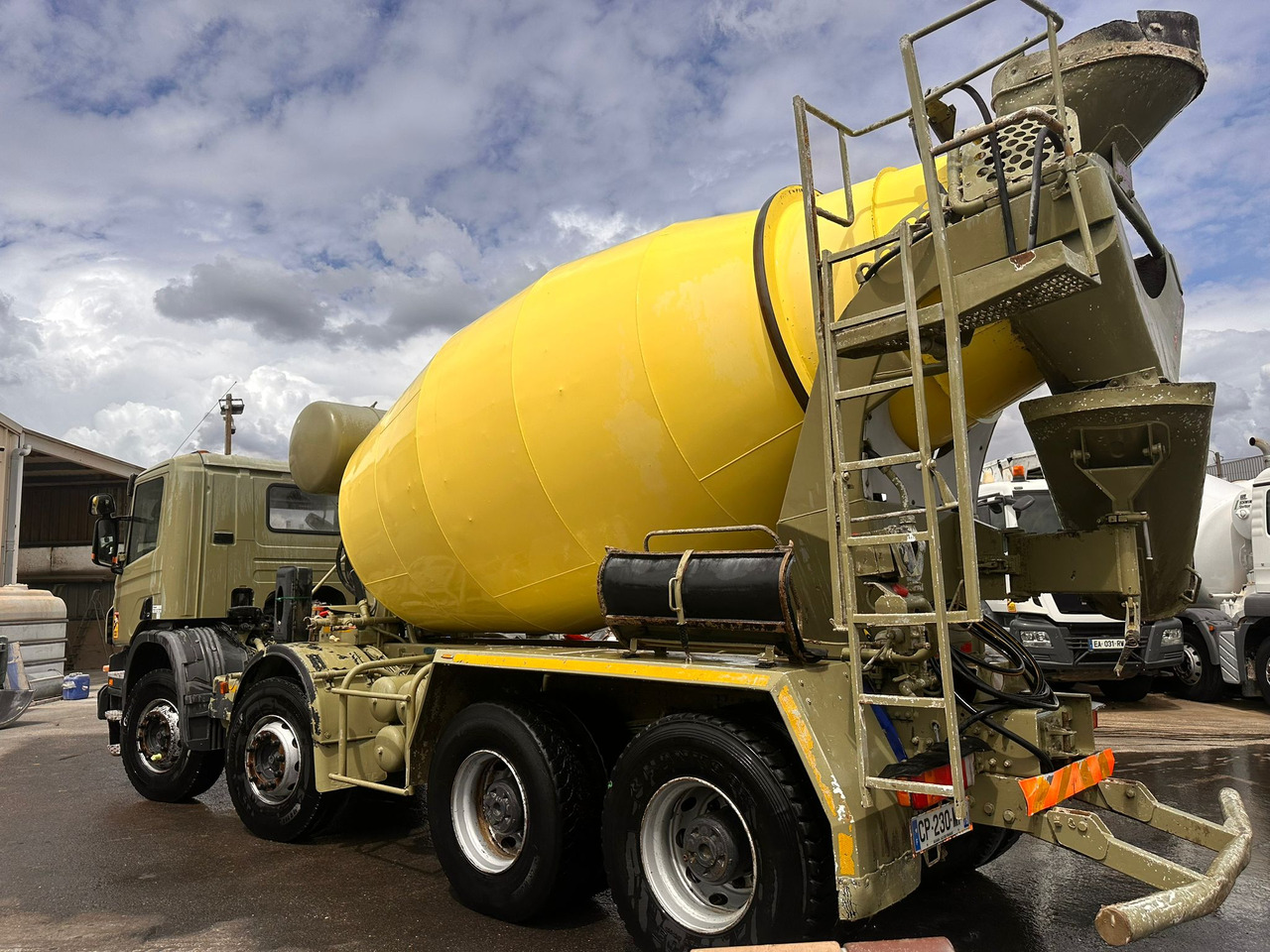 Camion béton Scania P380 CP-230-MP - Камион миксер за бетон: слика 4 Camion béton Scania P380 CP-230-MP - Камион миксер за бетон: слика 4