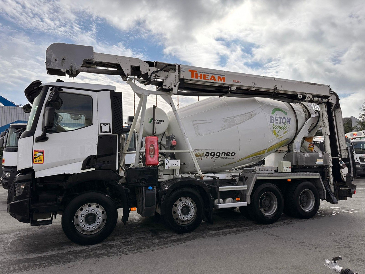 Renault C380 - Камион миксер за бетон: слика 1 Renault C380 - Камион миксер за бетон: слика 1
