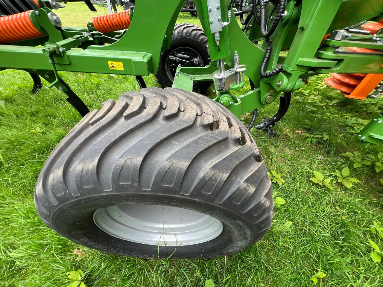 Amazone Grubber Cenius 5003-2TX - Култиватор: слика 4 Amazone Grubber Cenius 5003-2TX - Култиватор: слика 4