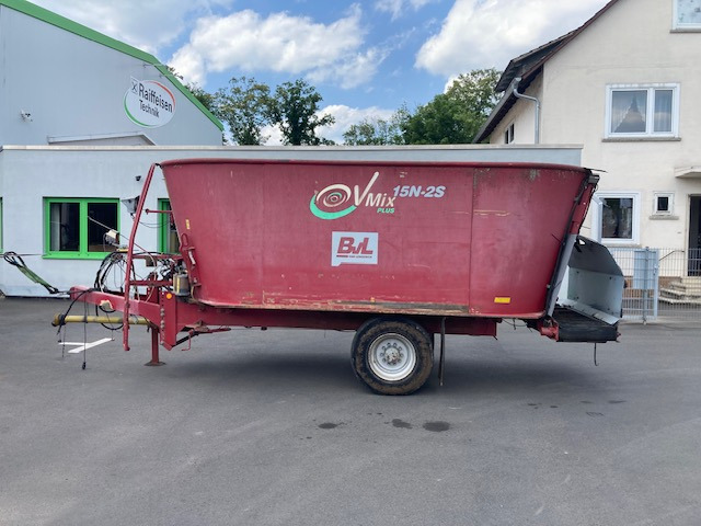BVL V-Mix 15N 2S Futtermischwagen - Вагон за мешање сточна храна: слика 1 BVL V-Mix 15N 2S Futtermischwagen - Вагон за мешање сточна храна: слика 1