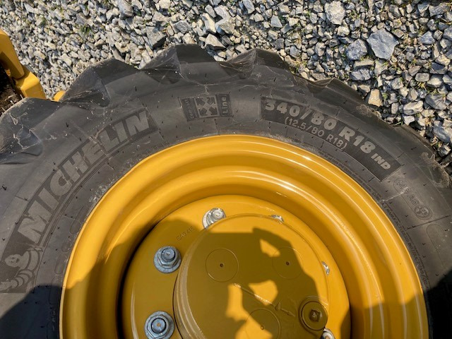 Caterpillar 906-14A - Натоварувач на тркала: слика 3 Caterpillar 906-14A - Натоварувач на тркала: слика 3