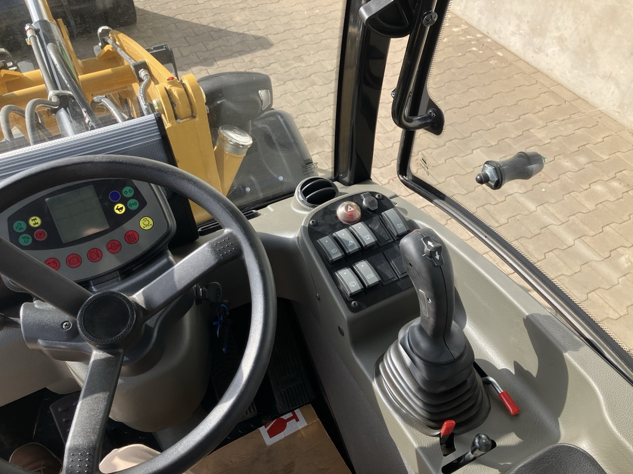 Caterpillar Zeppelin ZL35 - Натоварувач на тркала: слика 2 Caterpillar Zeppelin ZL35 - Натоварувач на тркала: слика 2