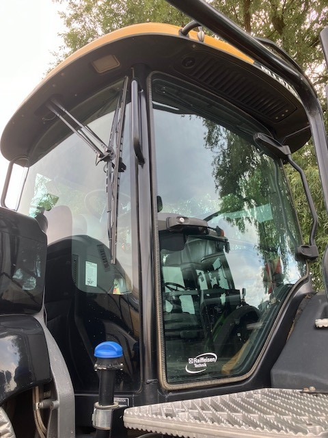 Challenger MT 875 E - Трактор со гасеници: слика 3 Challenger MT 875 E - Трактор со гасеници: слика 3
