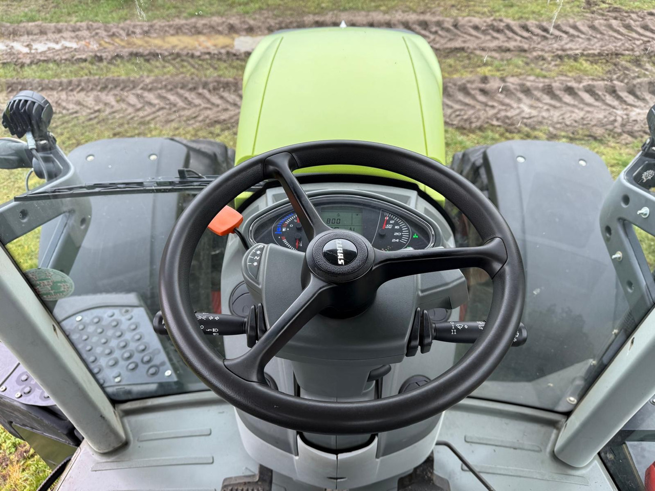 Claas Axion 850 C-Matic - Трактор: слика 5 Claas Axion 850 C-Matic - Трактор: слика 5