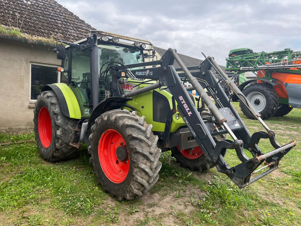 Claas Axos 340 - Трактор: слика 1 Claas Axos 340 - Трактор: слика 1