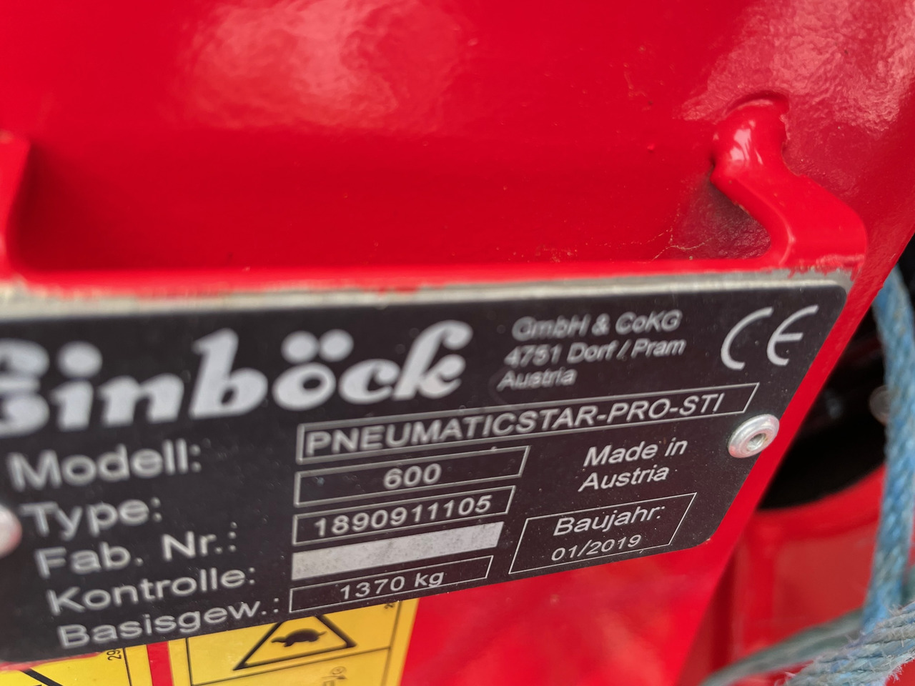 Einböck Pneumaticstar Pro 600 STI - Опрема за сеење: слика 2 Einböck Pneumaticstar Pro 600 STI - Опрема за сеење: слика 2