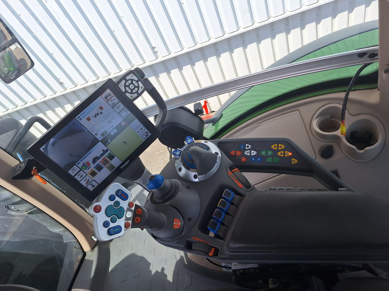 Fendt 1042 Vario S4 ProfiPlus - Трактор: слика 5 Fendt 1042 Vario S4 ProfiPlus - Трактор: слика 5