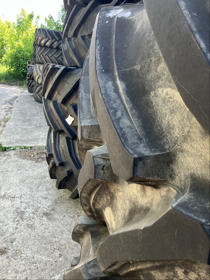 Fendt 650/60R38 750/70R44 - Гуми и бандажи: слика 2 Fendt 650/60R38 750/70R44 - Гуми и бандажи: слика 2