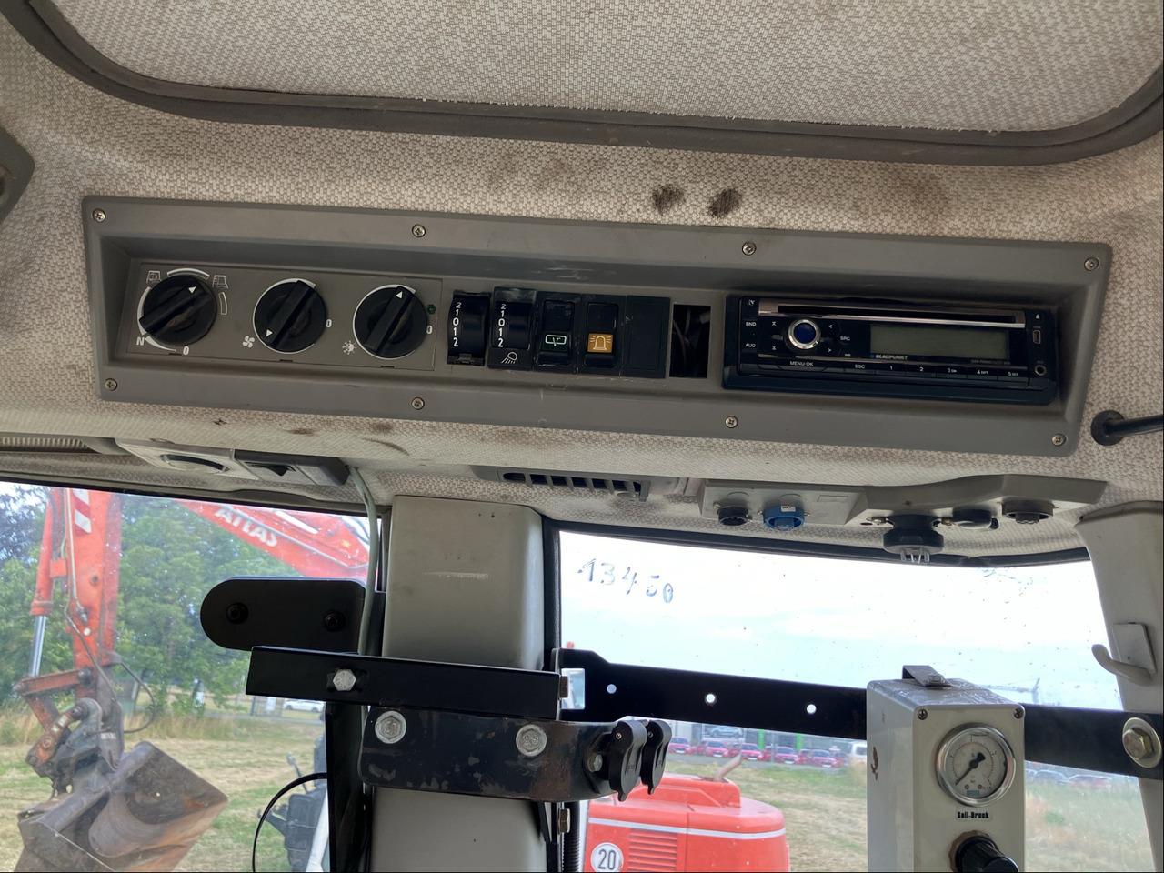 Трактор Fendt 718 Com3 Vario TMS: слика 12
