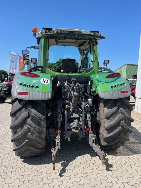 Fendt 718 V S4 - Трактор: слика 3 Fendt 718 V S4 - Трактор: слика 3