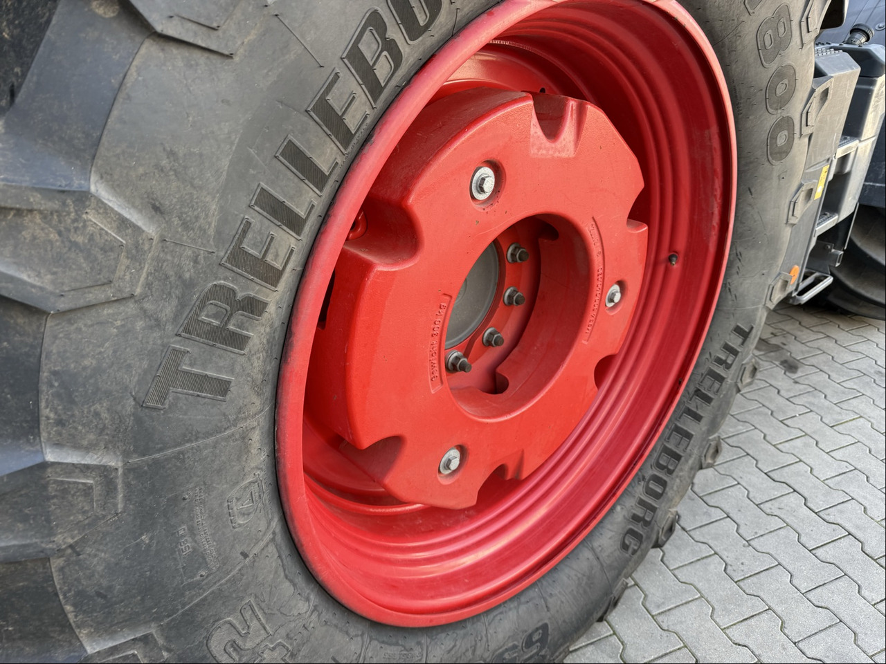 Fendt 718 Vario Gen6 PowerPlus - Трактор: слика 3 Fendt 718 Vario Gen6 PowerPlus - Трактор: слика 3