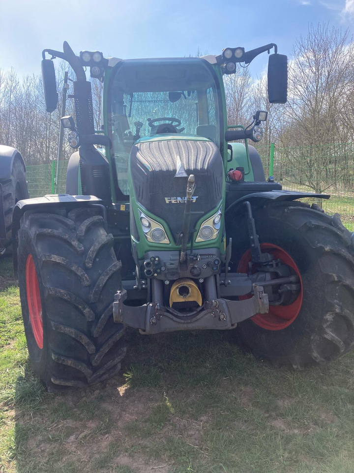 Fendt 720 Vario S4 ProfiPlus - Трактор: слика 4 Fendt 720 Vario S4 ProfiPlus - Трактор: слика 4
