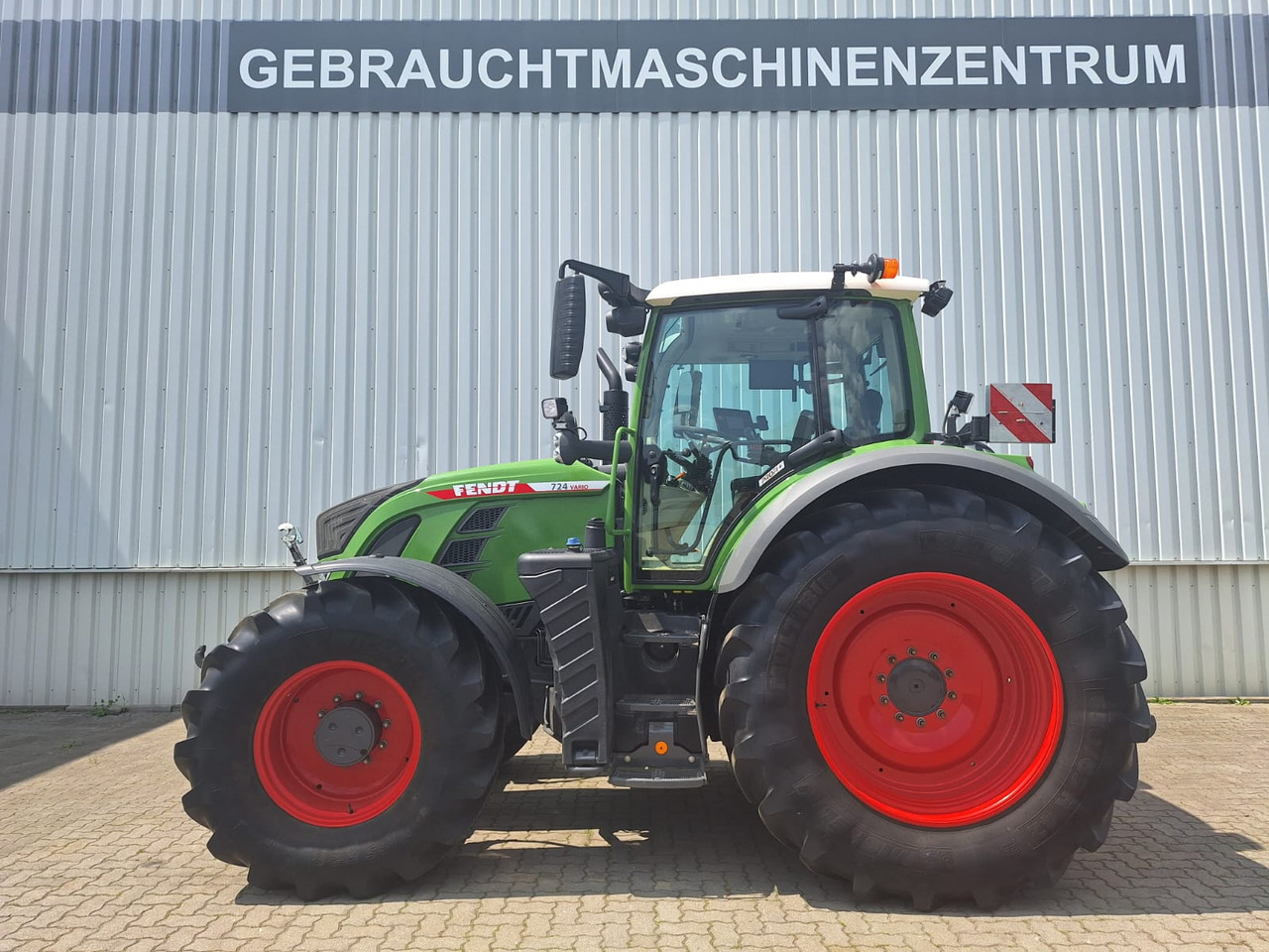 Fendt 724 Vario Gen6 Profi Setting2 - Трактор: слика 1 Fendt 724 Vario Gen6 Profi Setting2 - Трактор: слика 1