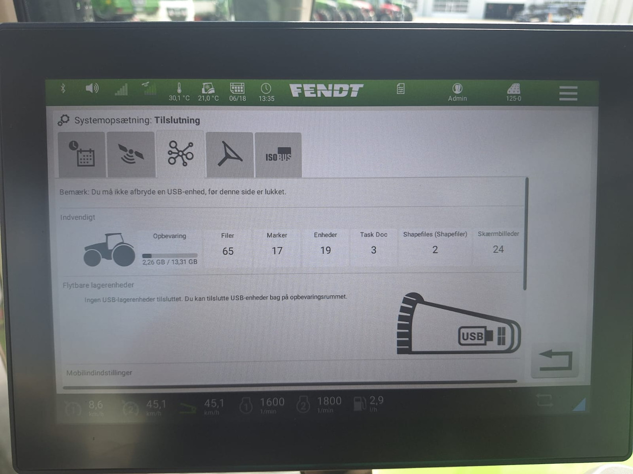 Fendt 724 Vario Gen6 Profi Setting2 - Трактор: слика 2 Fendt 724 Vario Gen6 Profi Setting2 - Трактор: слика 2