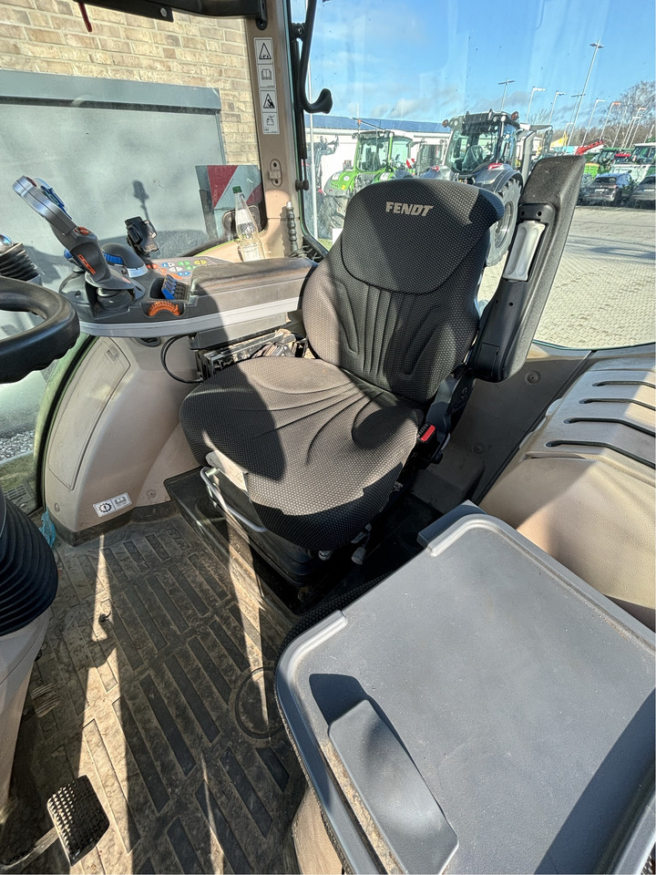 Fendt 724 Vario S4 - Трактор: слика 3 Fendt 724 Vario S4 - Трактор: слика 3