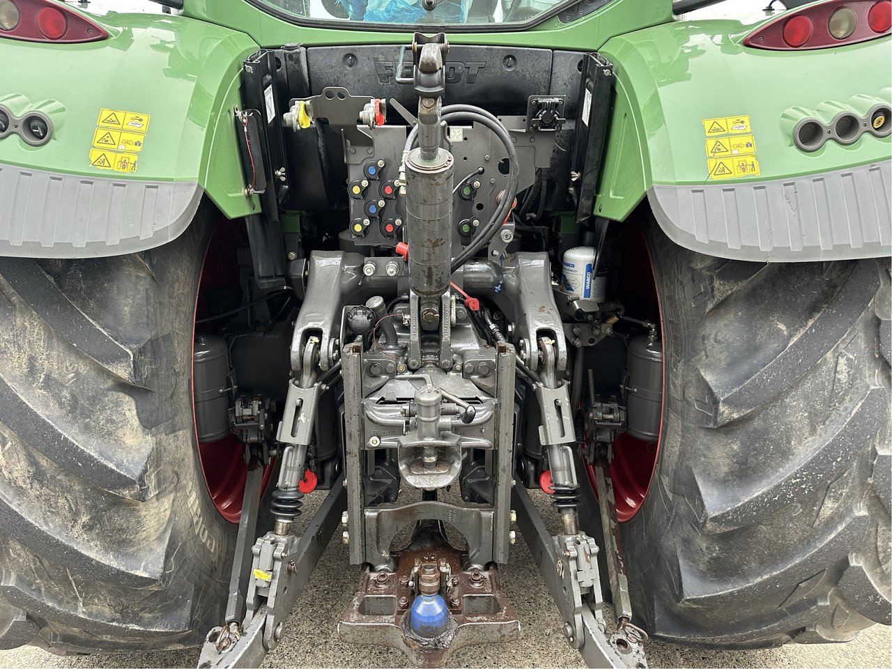Fendt 724 Vario S4 ProfiPlus - Трактор: слика 5 Fendt 724 Vario S4 ProfiPlus - Трактор: слика 5
