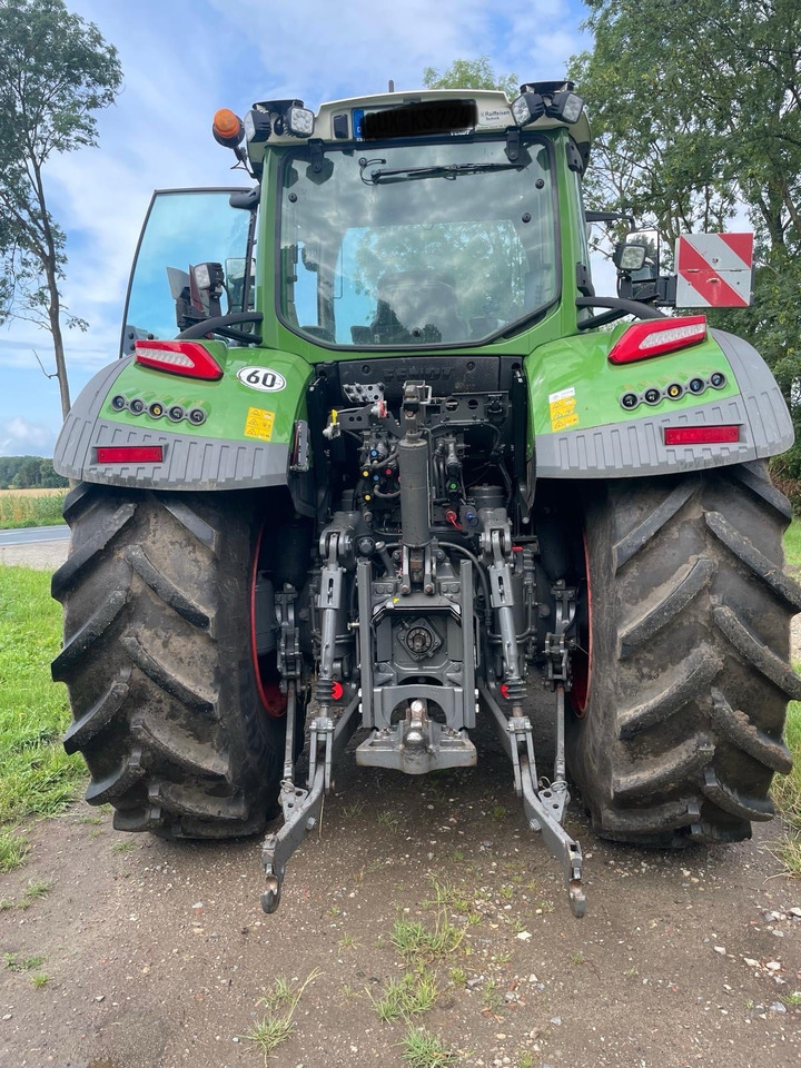 Fendt 728 Vario Gen7 Power - Трактор: слика 3 Fendt 728 Vario Gen7 Power - Трактор: слика 3