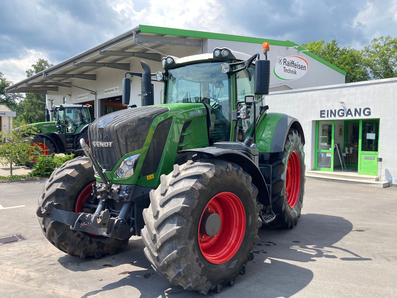 Fendt 826 Vario S4 Profi - Трактор: слика 1 Fendt 826 Vario S4 Profi - Трактор: слика 1