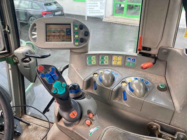 Fendt Favorit 714 Vario - Трактор: слика 3 Fendt Favorit 714 Vario - Трактор: слика 3