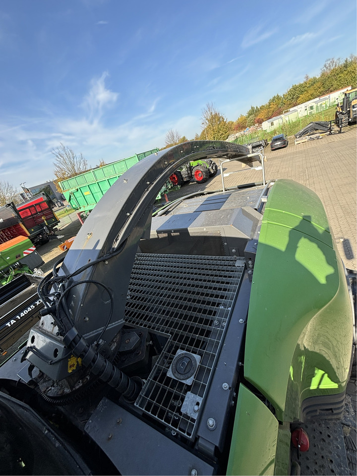 Fendt Feldhäcksler Katana 65 S4 - Машина за жнеење: слика 5 Fendt Feldhäcksler Katana 65 S4 - Машина за жнеење: слика 5