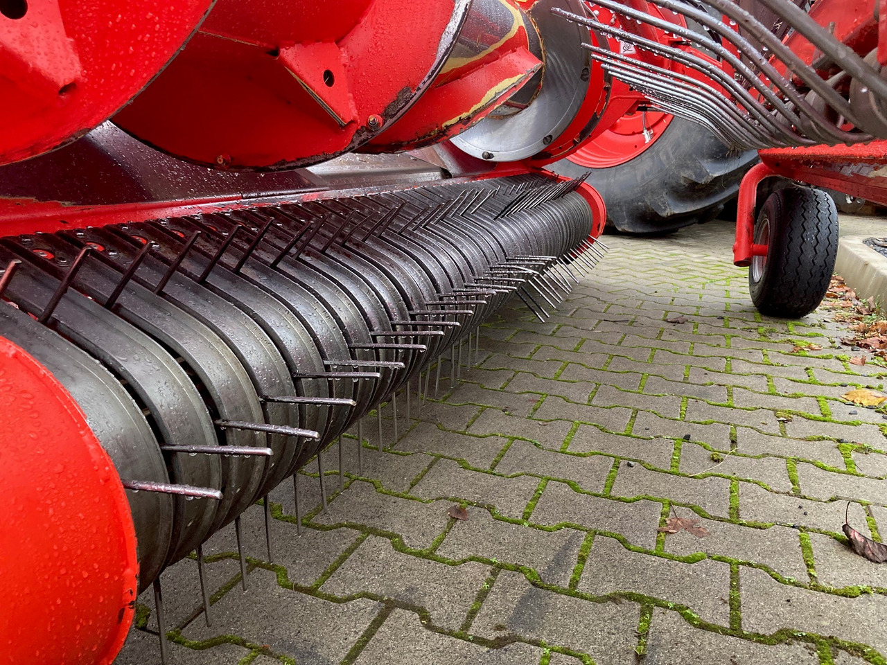 Fendt Katana 650 Gen3 - 28 Messer - Машина за жнеење: слика 2 Fendt Katana 650 Gen3 - 28 Messer - Машина за жнеење: слика 2