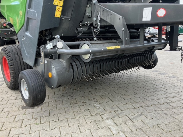 Fendt Rotana 130 F Xtra - Превртувачка опрема: слика 2 Fendt Rotana 130 F Xtra - Превртувачка опрема: слика 2