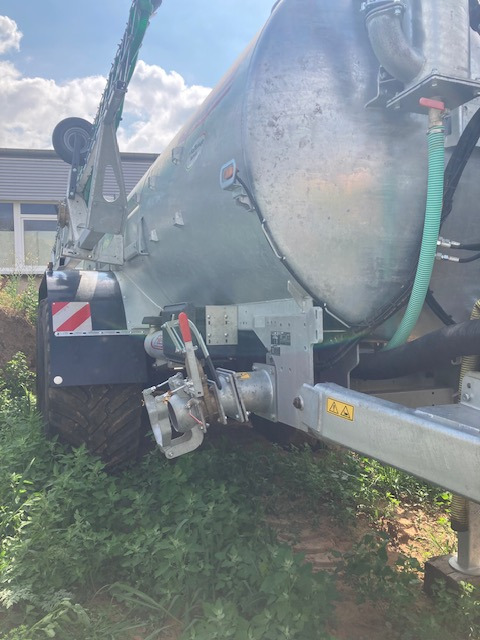 Fliegl VFW 14000 Maxx - Опрема за наѓубрување: слика 4 Fliegl VFW 14000 Maxx - Опрема за наѓубрување: слика 4