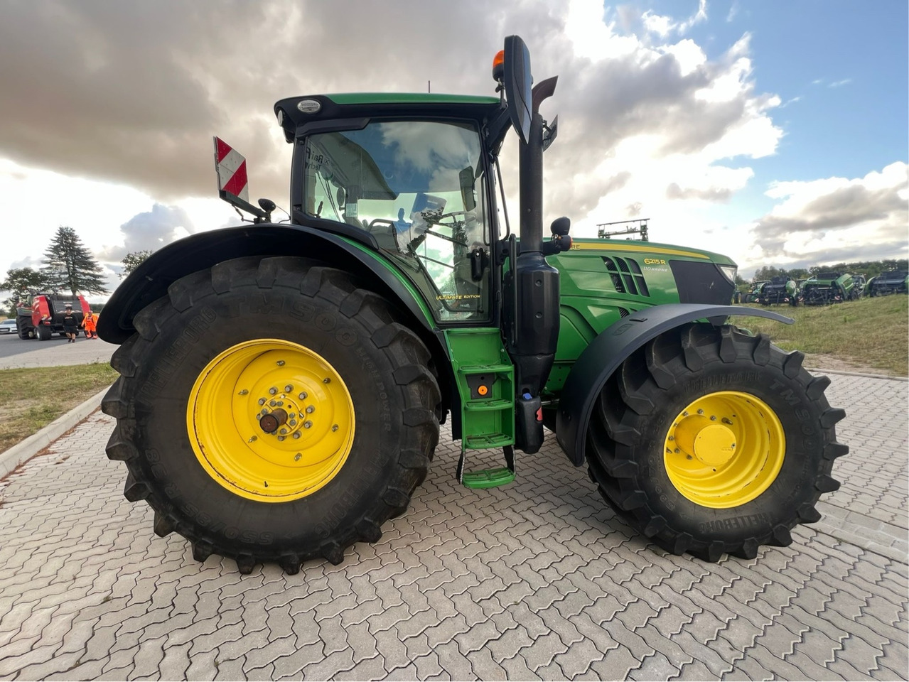 Лизинг на John Deere 6215 R John Deere 6215 R: слика 9