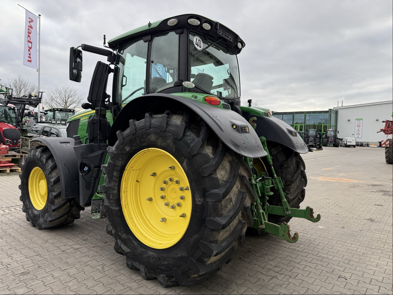 John Deere 6250 R - Трактор: слика 5 John Deere 6250 R - Трактор: слика 5