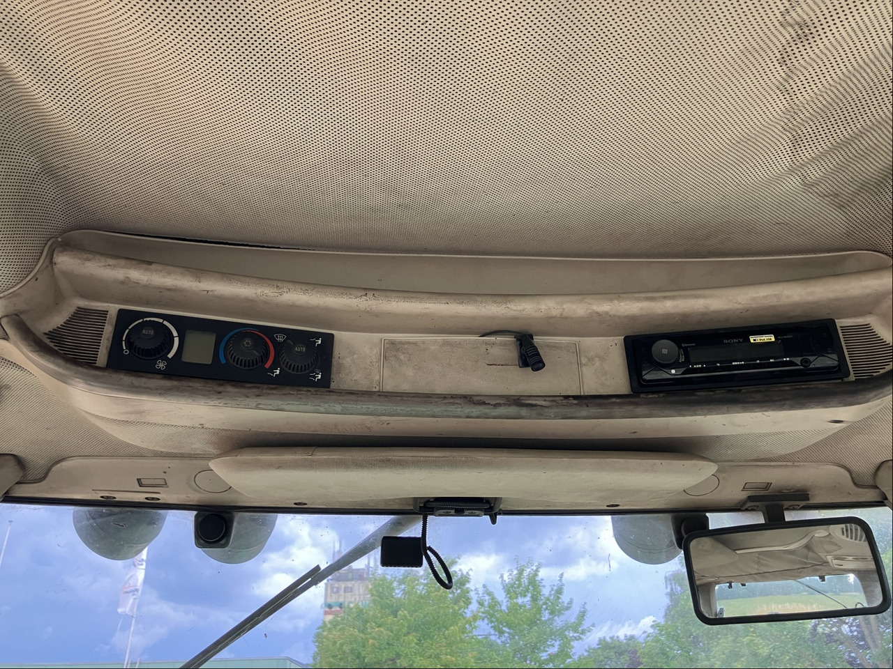 John Deere 6920 Auto Quad - Трактор: слика 2 John Deere 6920 Auto Quad - Трактор: слика 2