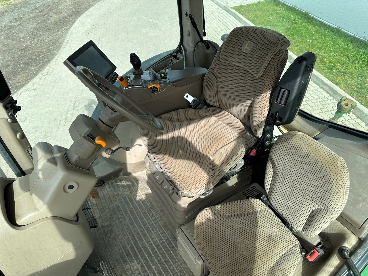 John Deere 7230R - Трактор: слика 3 John Deere 7230R - Трактор: слика 3