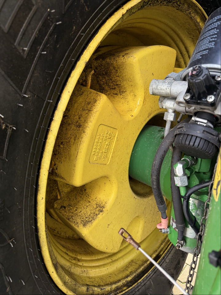 John Deere 7310R AutoPower - Трактор: слика 2 John Deere 7310R AutoPower - Трактор: слика 2