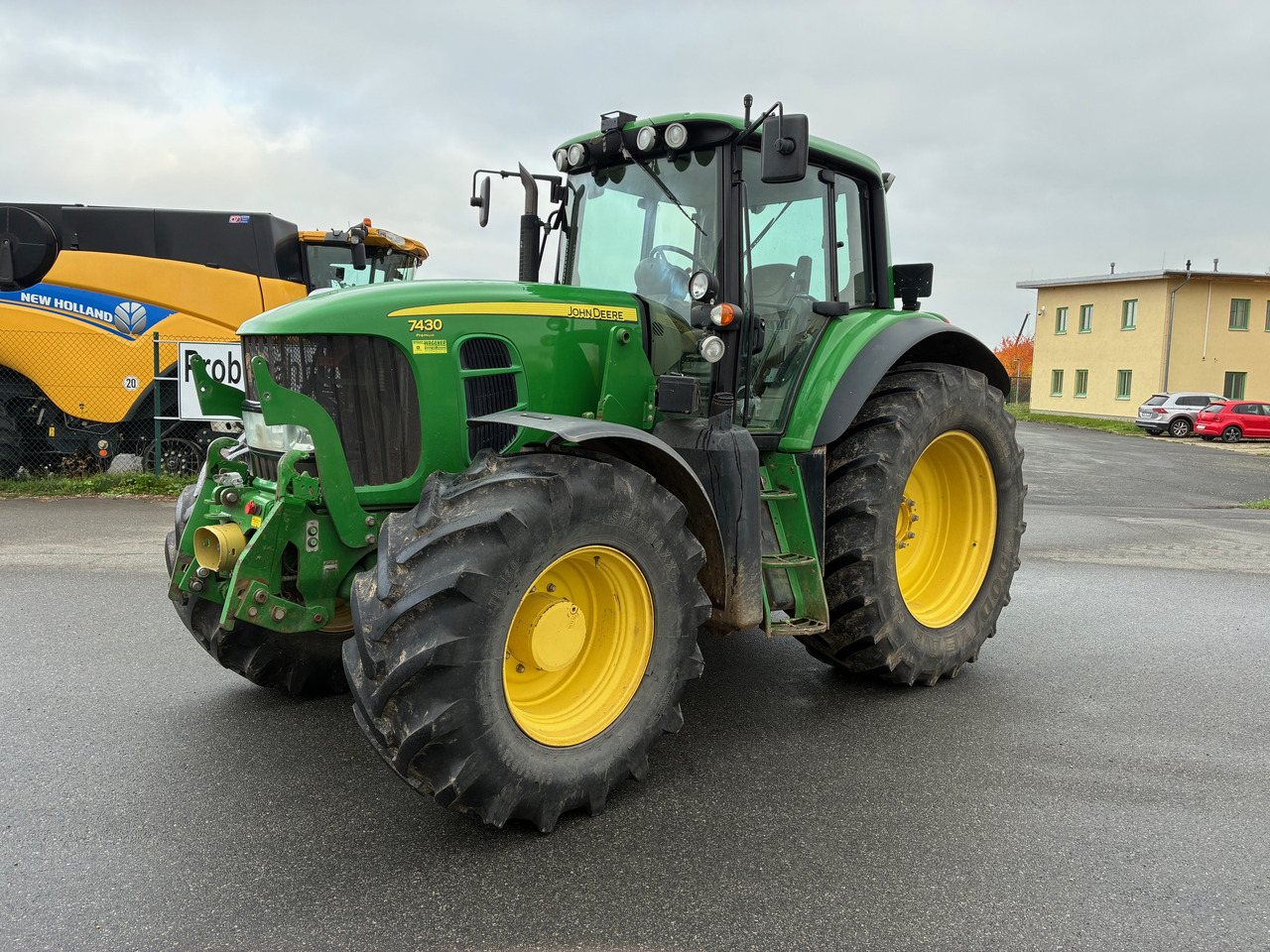 John Deere 7430 - Трактор: слика 1 John Deere 7430 - Трактор: слика 1