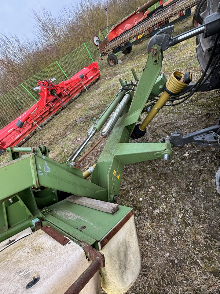 Krone Easy Cut 320 CV-Q - Косилка: слика 2 Krone Easy Cut 320 CV-Q - Косилка: слика 2