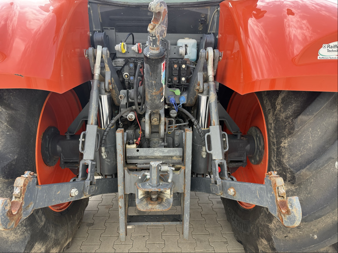 Kubota M 7151 KVT - Трактор: слика 3 Kubota M 7151 KVT - Трактор: слика 3