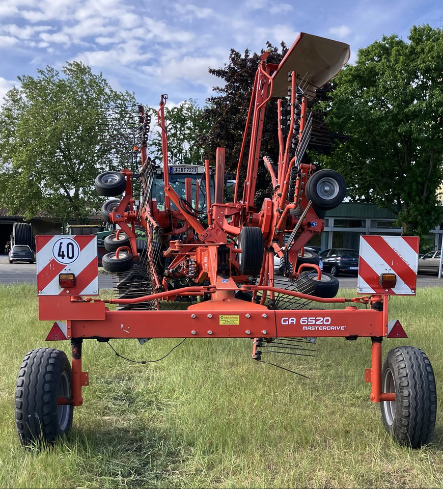 Kuhn 6520 - Превртувач и гребло: слика 5 Kuhn 6520 - Превртувач и гребло: слика 5