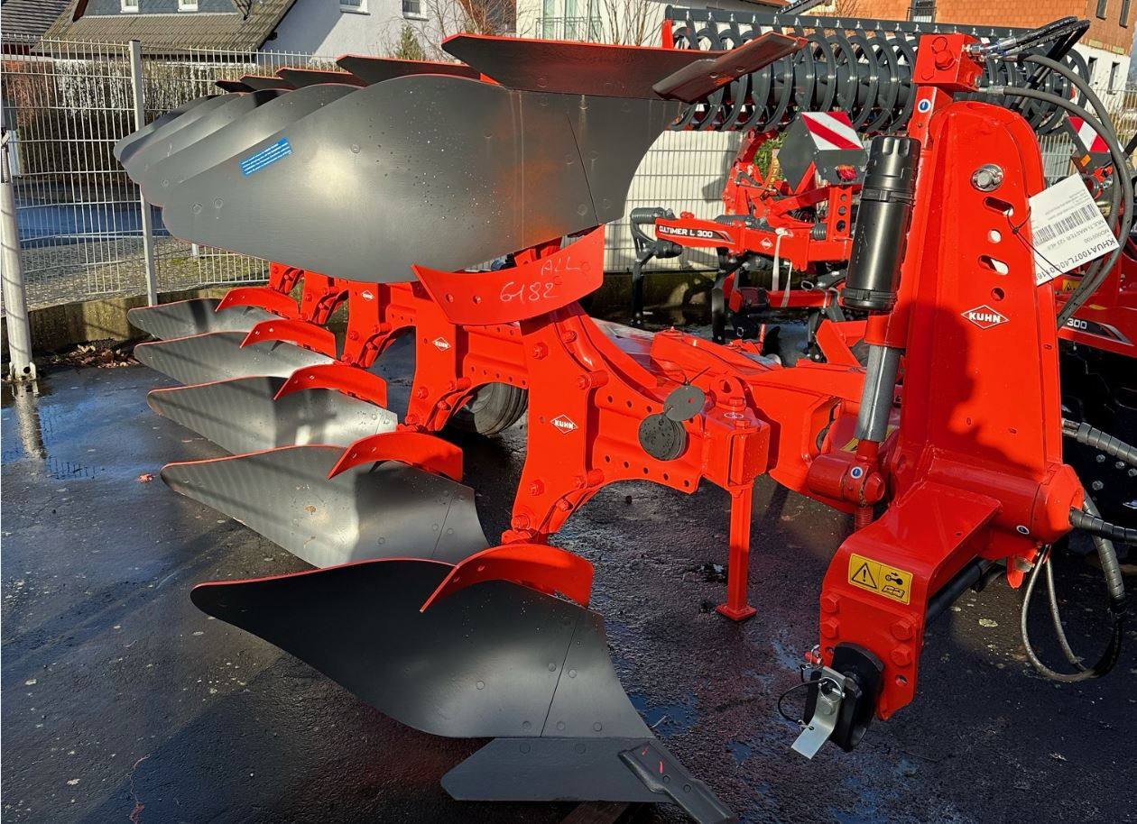 Kuhn MULTI-MASTER 123 5 (4E 1) - Плуг: слика 1 Kuhn MULTI-MASTER 123 5 (4E 1) - Плуг: слика 1