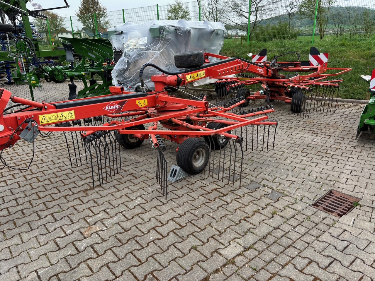 Kuhn Schwader 6632 - Превртувач и гребло: слика 1 Kuhn Schwader 6632 - Превртувач и гребло: слика 1