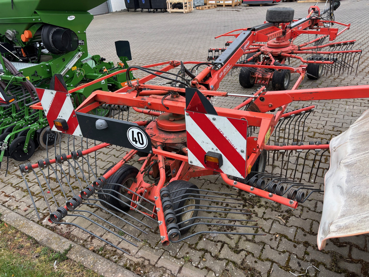 Kuhn Schwader 6632 - Превртувач и гребло: слика 3 Kuhn Schwader 6632 - Превртувач и гребло: слика 3