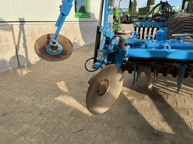 Lemken Solitair 9 KA / 450-DS 125 - Семенска дупчалка: слика 5 Lemken Solitair 9 KA / 450-DS 125 - Семенска дупчалка: слика 5