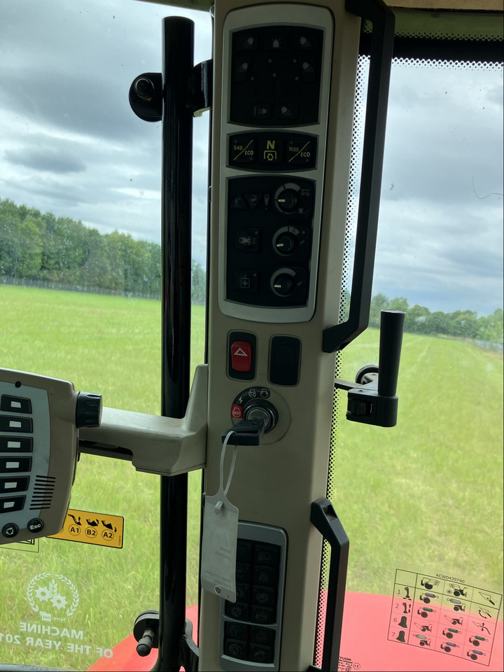 Massey Ferguson 6716 S Dyna 6 - Трактор: слика 5 Massey Ferguson 6716 S Dyna 6 - Трактор: слика 5