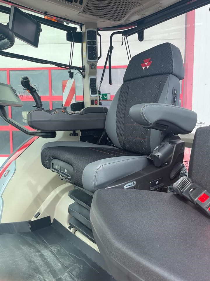 Massey Ferguson 8732 Dyna-VT EXCLUSIVE - Трактор: слика 3 Massey Ferguson 8732 Dyna-VT EXCLUSIVE - Трактор: слика 3