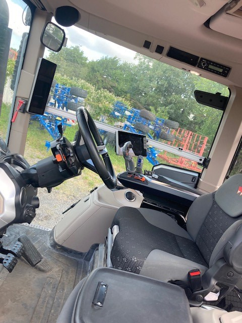 Massey Ferguson 8S.245 Dyna E-Power Excl - Трактор: слика 3 Massey Ferguson 8S.245 Dyna E-Power Excl - Трактор: слика 3