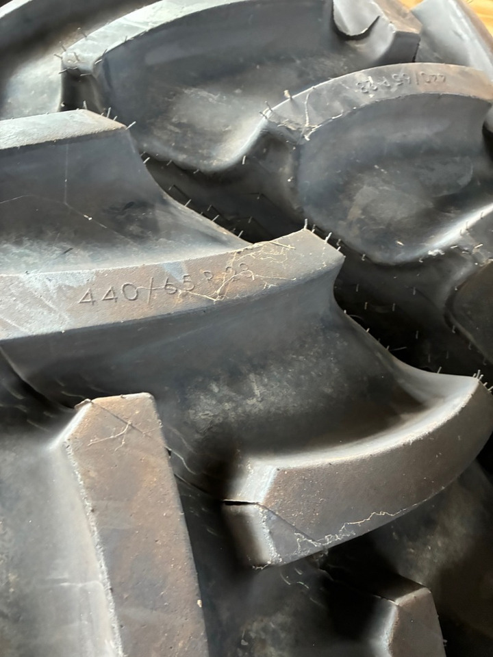 Mitas 540/65R38 AC65 440/65R28 AC65 - Гуми и бандажи: слика 4 Mitas 540/65R38 AC65 440/65R28 AC65 - Гуми и бандажи: слика 4