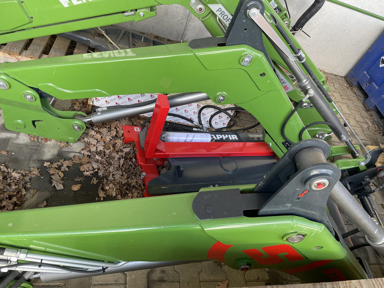 Stoll Profiline FZ 36-20 - Преден утоварувач за трактор: слика 1 Stoll Profiline FZ 36-20 - Преден утоварувач за трактор: слика 1