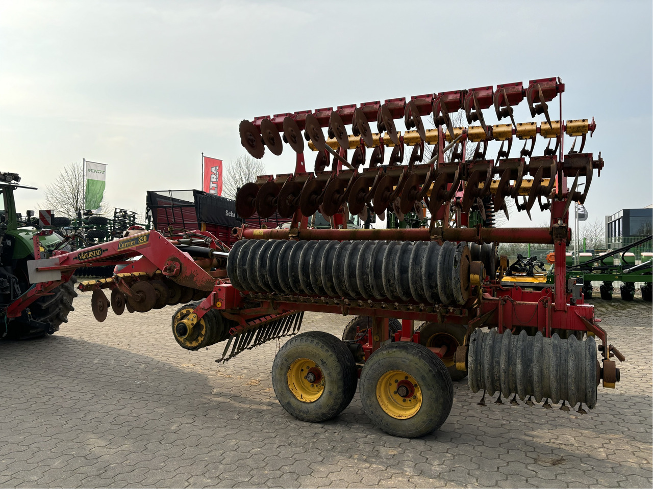 Ситнач со дискови Väderstad Carrier CR 820: слика 6