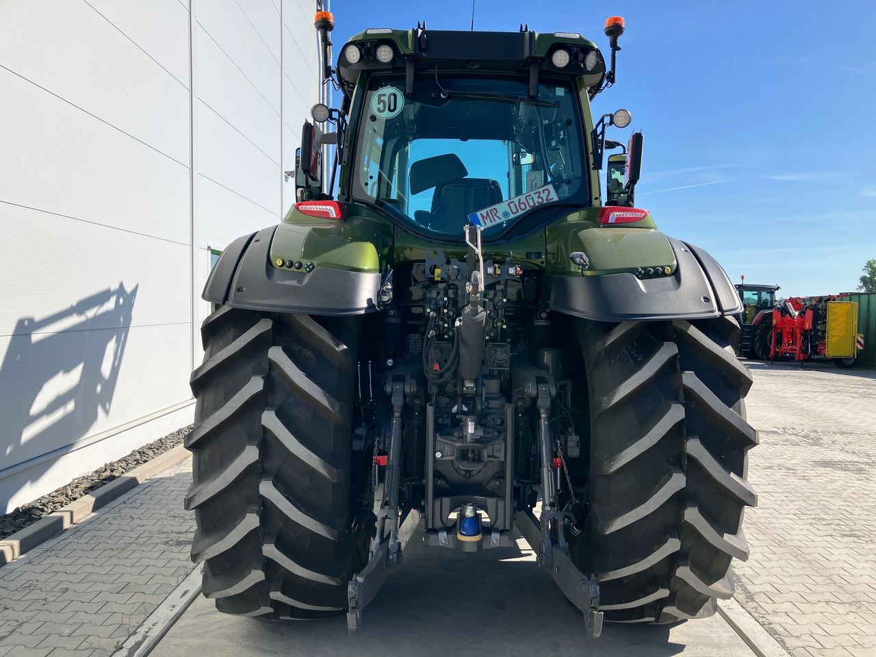 Valtra Q 285 - Трактор: слика 3 Valtra Q 285 - Трактор: слика 3
