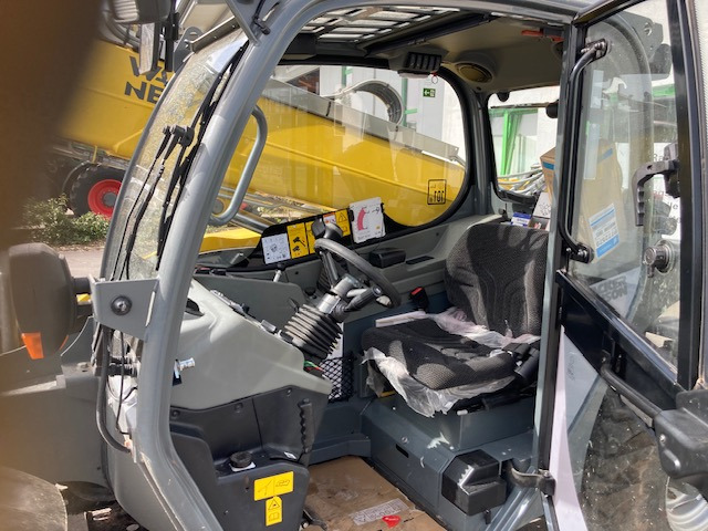 Натоварувач Wacker Neuson TH 522: слика 7