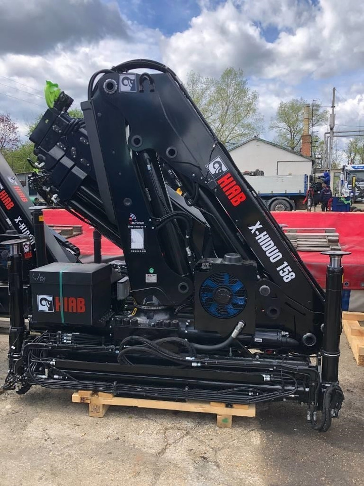 Hiab X-HiDuo 158 D-4 - Кран за натоварување за Камион: слика 1 Hiab X-HiDuo 158 D-4 - Кран за натоварување за Камион: слика 1