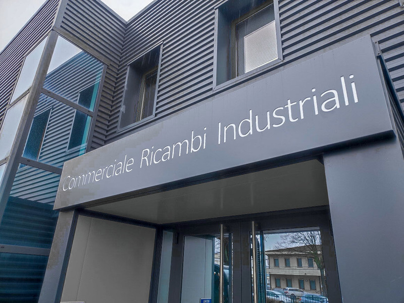 Iveco Eurotech - Eurotrakker Euro 3 - Кабина и ентериер за Камион: слика 4 Iveco Eurotech - Eurotrakker Euro 3 - Кабина и ентериер за Камион: слика 4